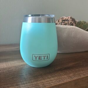 Yeti Wine Tumbler